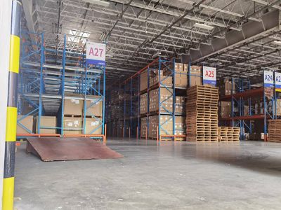 E-Commerce-Lagerkonsolidierungsbetriebe in China