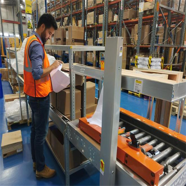 How to Choose the Right Dropshipping Suppliers for Your Shopify Store