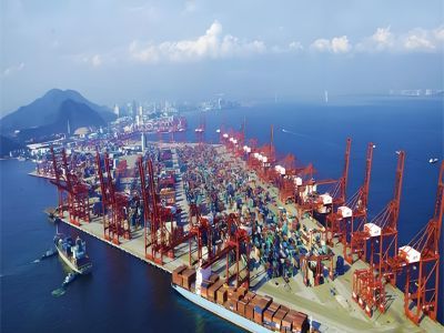 Export von elektronischen Waren: Konformitäts- und Verpackungsanforderungen für globale Märkte