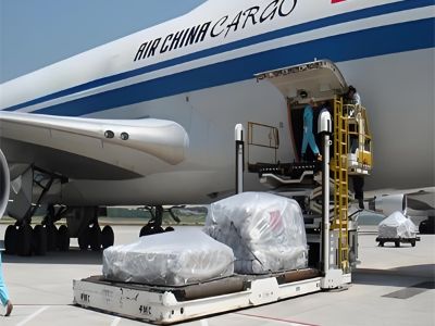Best Practices für den Massenguttransport per Straße und Schiene nach Eurasien