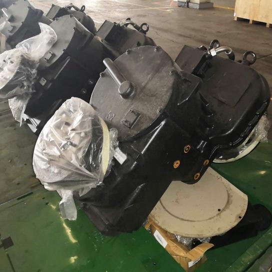 272200753 2BS315A Transmission Gear Box supplier