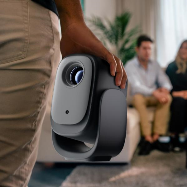 Cải Thiện Việc Xem Phim Netflix Với Máy Chiếu Di Động Và Màn Hình: