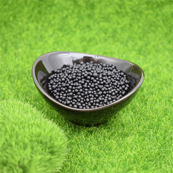 L'impact environnemental du choix d'un engrais organique pour votre jardin