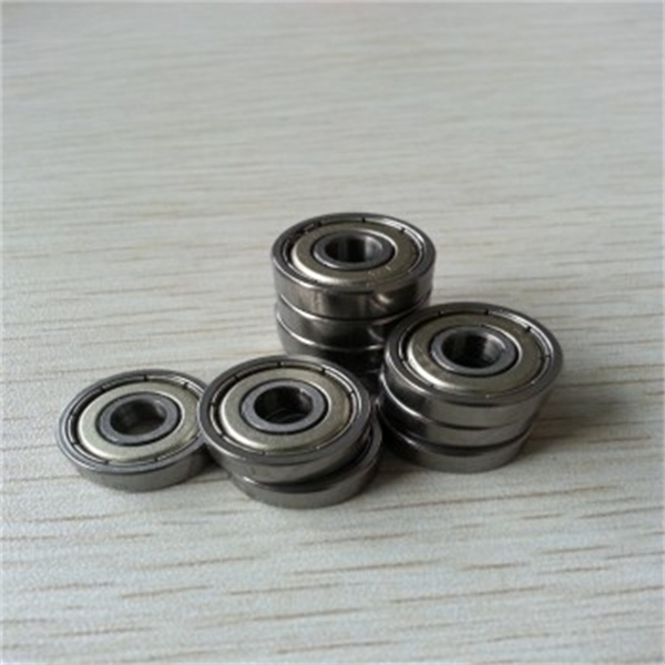 What Makes Stainless Steel Balls Ideal for High-Performance Machinery?