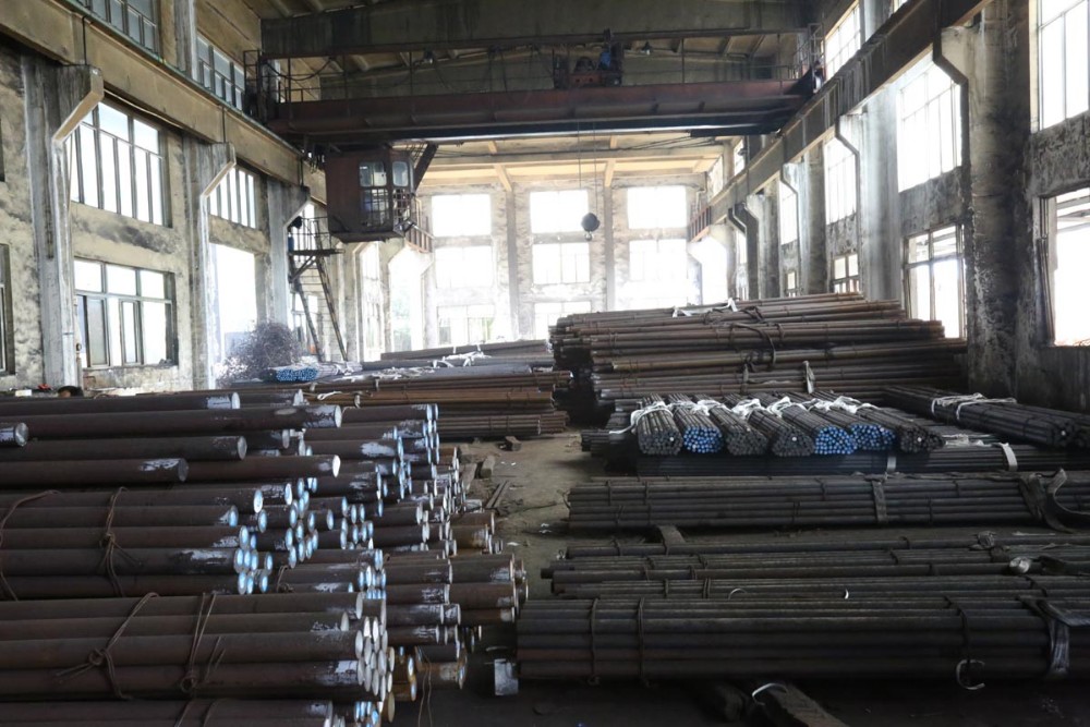 SAE52100  / GCr15 /100Cr6 /SUJ2  BEARING STEEL TUBE supplier