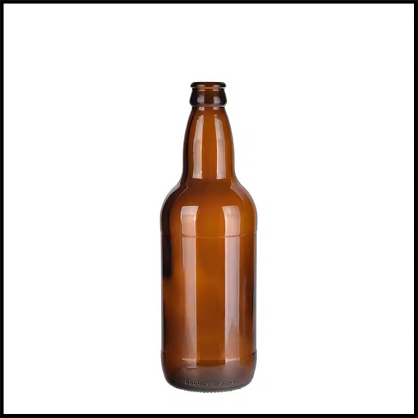 Der Anblick und der Klang einer braunen Bierflasche – signalisiert Bierzeit!