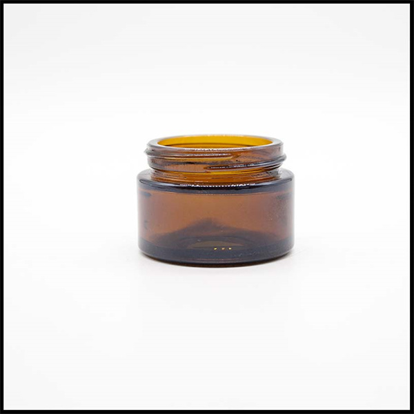 Frumoșia Sticlelor Cosmetice din Steață