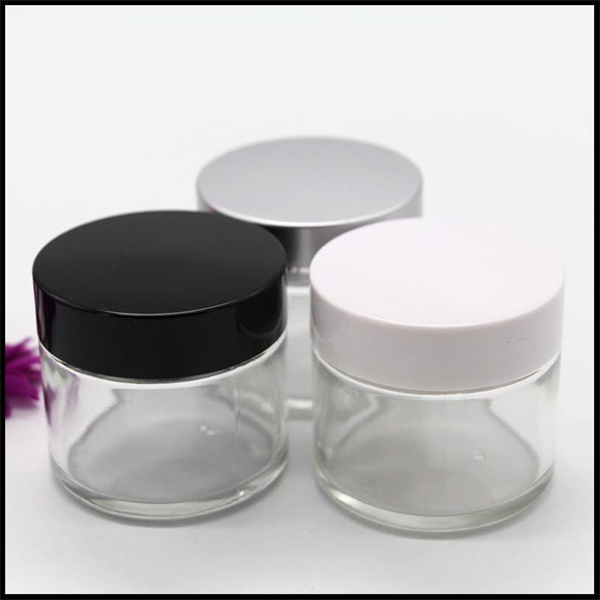 Durable glass construction ensures your products stay fresh for longer