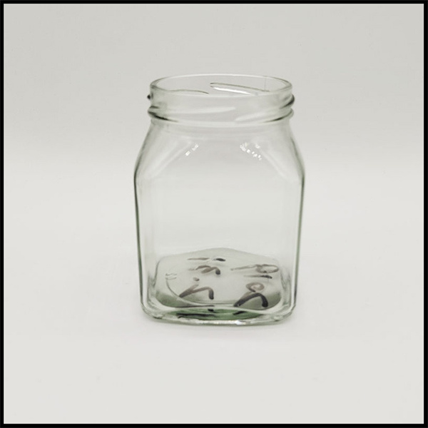 The benefits of glass canisters