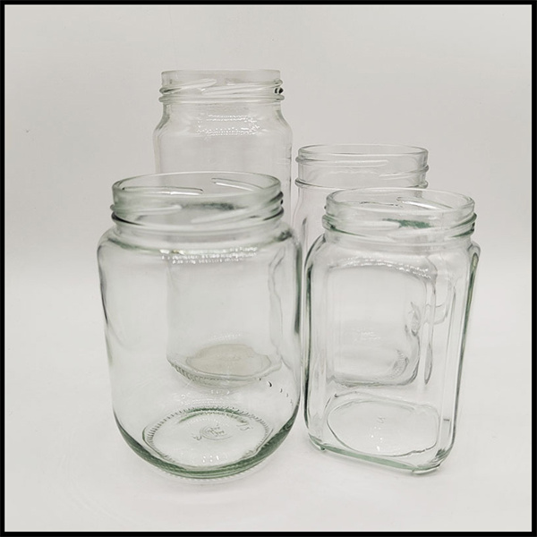 Why You Should Choose Glass Bottles for Your Jam