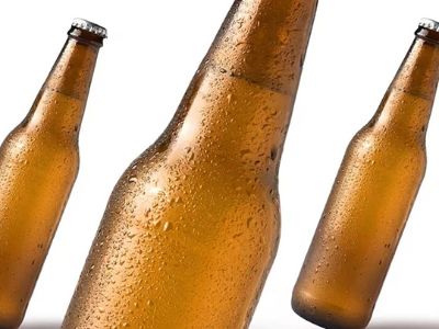 Sektflaschen weisen dickere Wände auf, um dem Aufbau des inneren Drucks standzuhalten