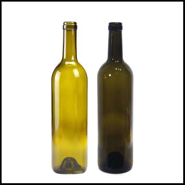 How to Identify the Characteristics of a Wine Bottle