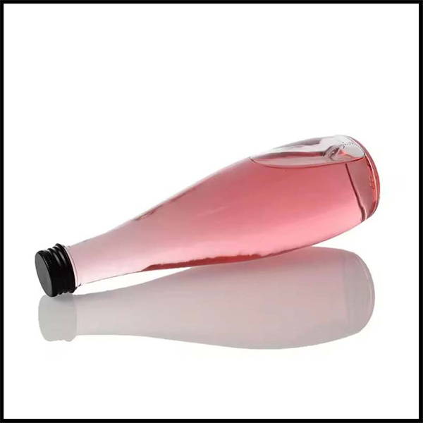 Quench Your Thirst in Style with Trendy Drink Bottles