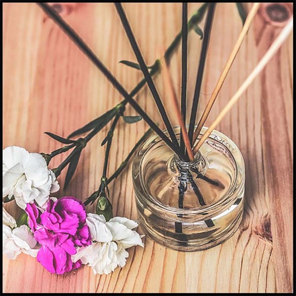 Add a touch of luxury to your skincare with sleek and stylish bottles