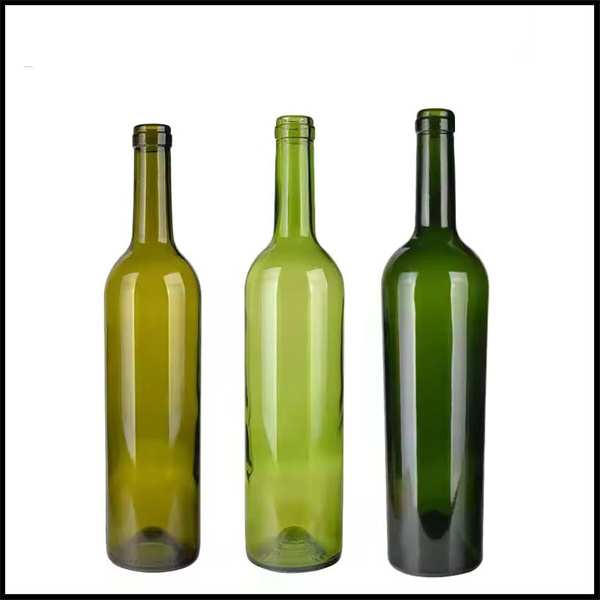 Create a unique memory with custom wine bottles for weddings
