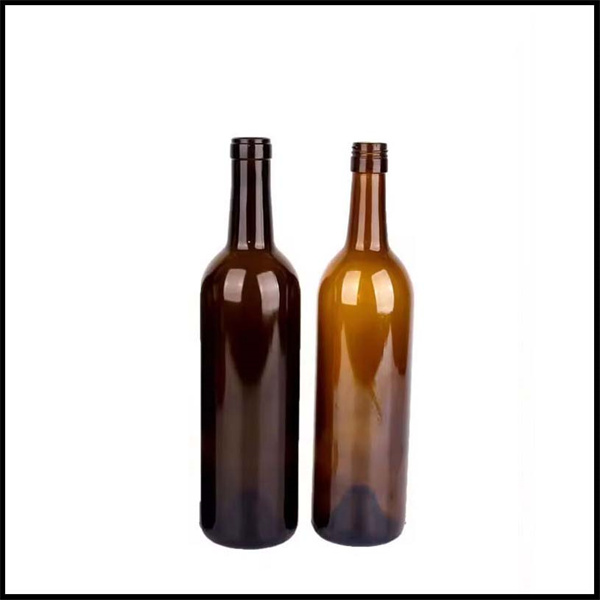 Custom wine bottles for corporate gifting and branding