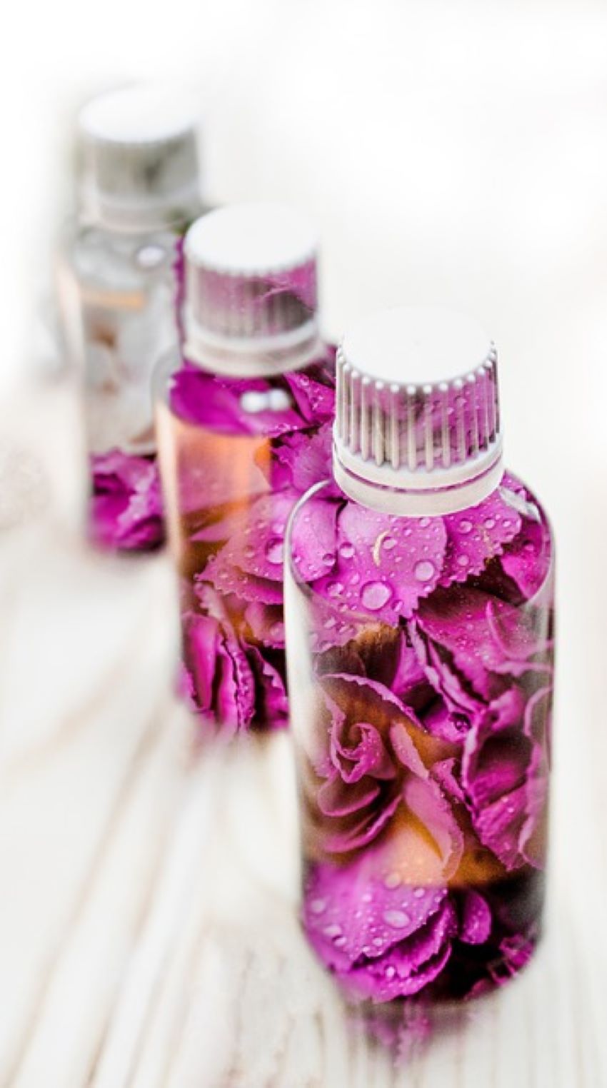 8.3 Cosmetic Packaging factory