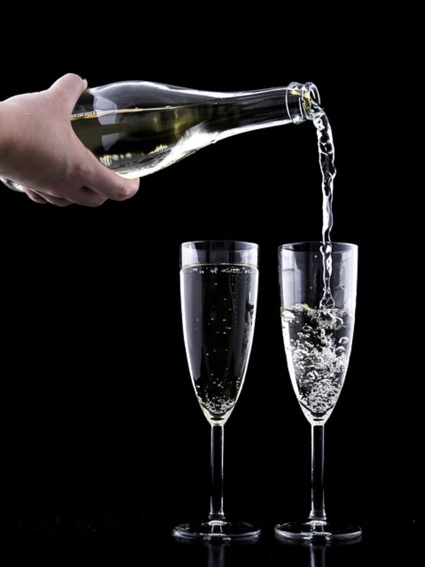 5.2 Sparking Packaging supplier