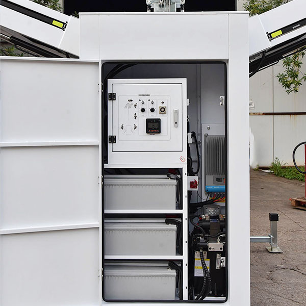 Development of solar light tower hire