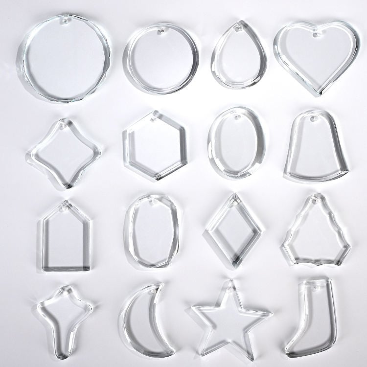 Wholesale Christmas Pendants Glass Hanging Accessories Hanging Ornaments Christmas Tree Shaped Glass Decoration factory