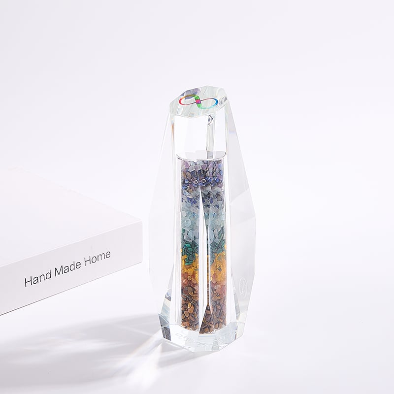 Shining Fashion  Customized Fashion crystal trophy with colorful fitting  Award Crystal Meeting gifts manufacture