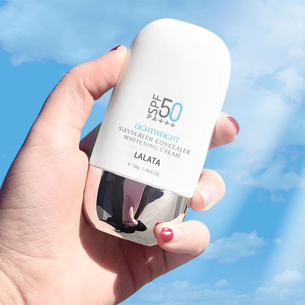 العلم وراء عامل حماية البشرة SPF 50 وفعاليته في منع أشعة UV