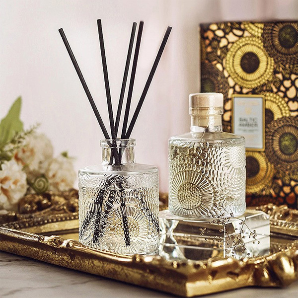 Enjoy long-lasting fragrance with our high-quality reed diffuser set.