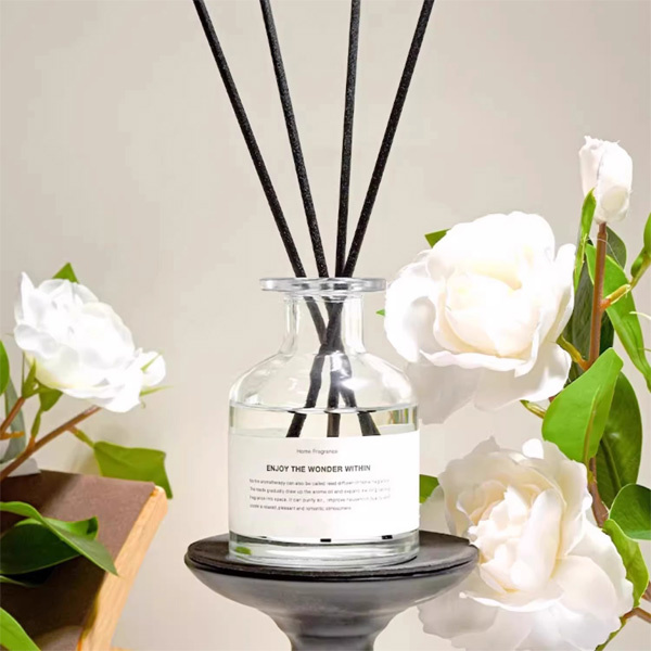 Experience the Benefits of Aromatherapy with a Room Diffuser