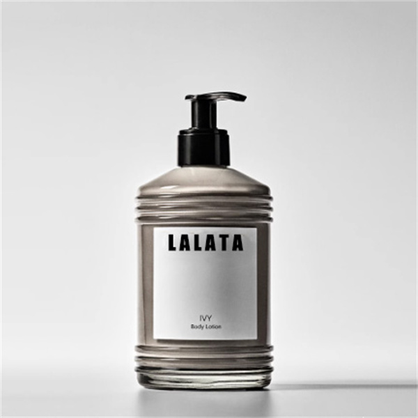 Say Goodbye to Dryness with our Ultra-Hydrating Body Cream
