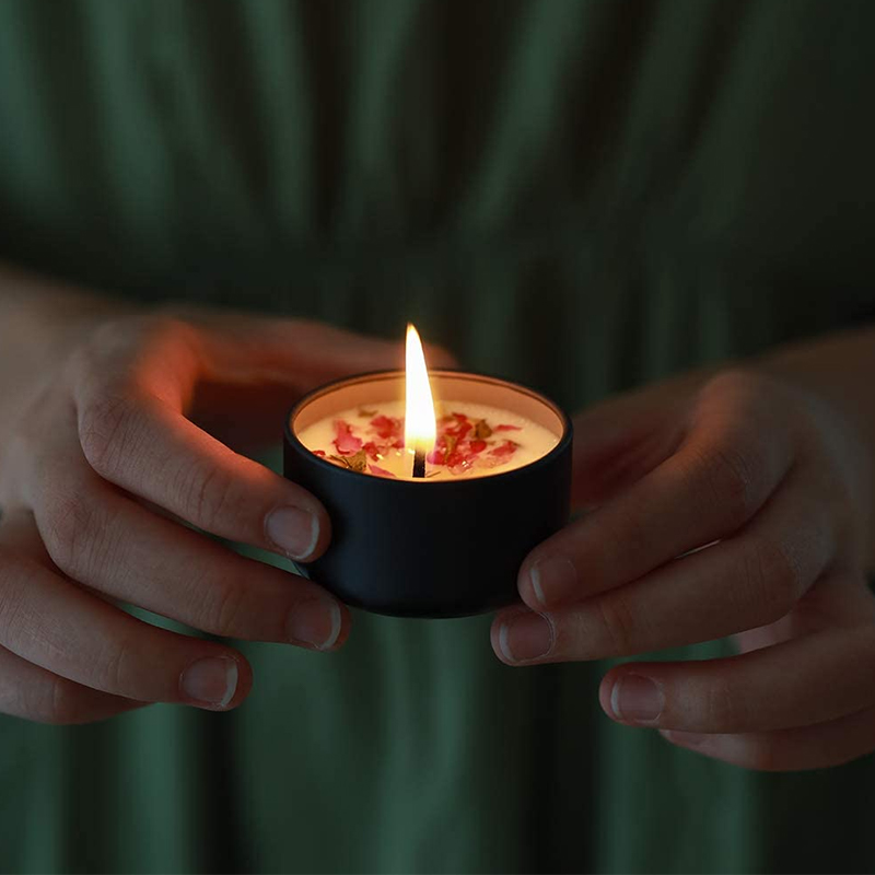 Hot sell customized natural dry flower candle tin jar with metal lids for Aromatherapy Gift Set factory