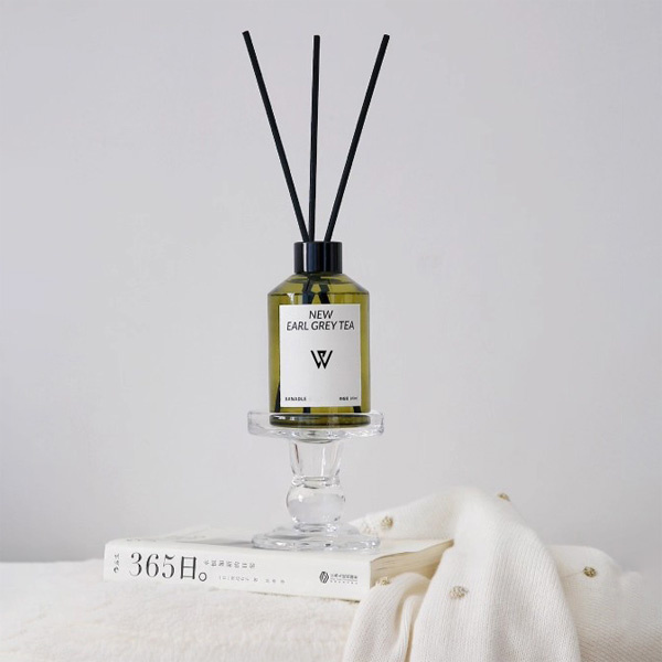 Enjoy long-lasting scents with the ultimate home fragrance diffuser