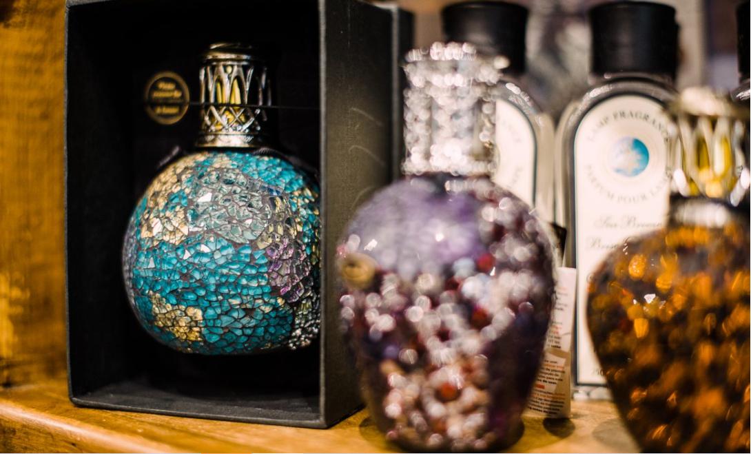 Creative Glass Bottle Fragrance Essential Oil Lamp with Catalytic Incense Burning Wick & Funel Aroma Diffuser Humidifier 100ML details