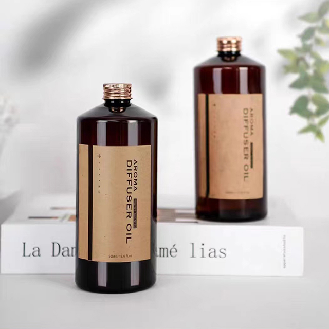 Wholesale Customized Luxury Reed Diffuser with Fragrant Air Freshener Perfume Scented Liquid Replenisher with Gift Box factory