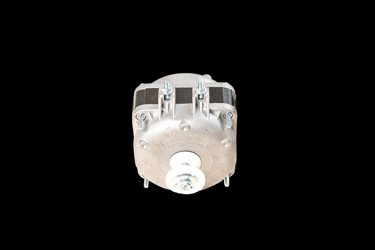 Quiet and durable operation with a high-quality fan motor