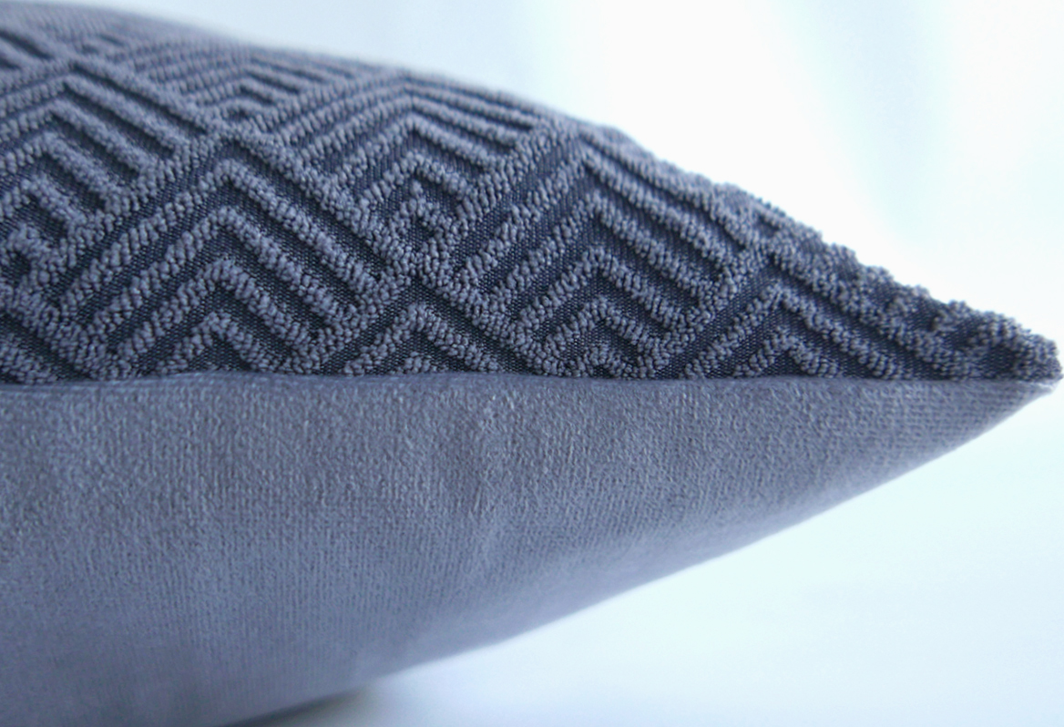 Jacquard cushion cover details