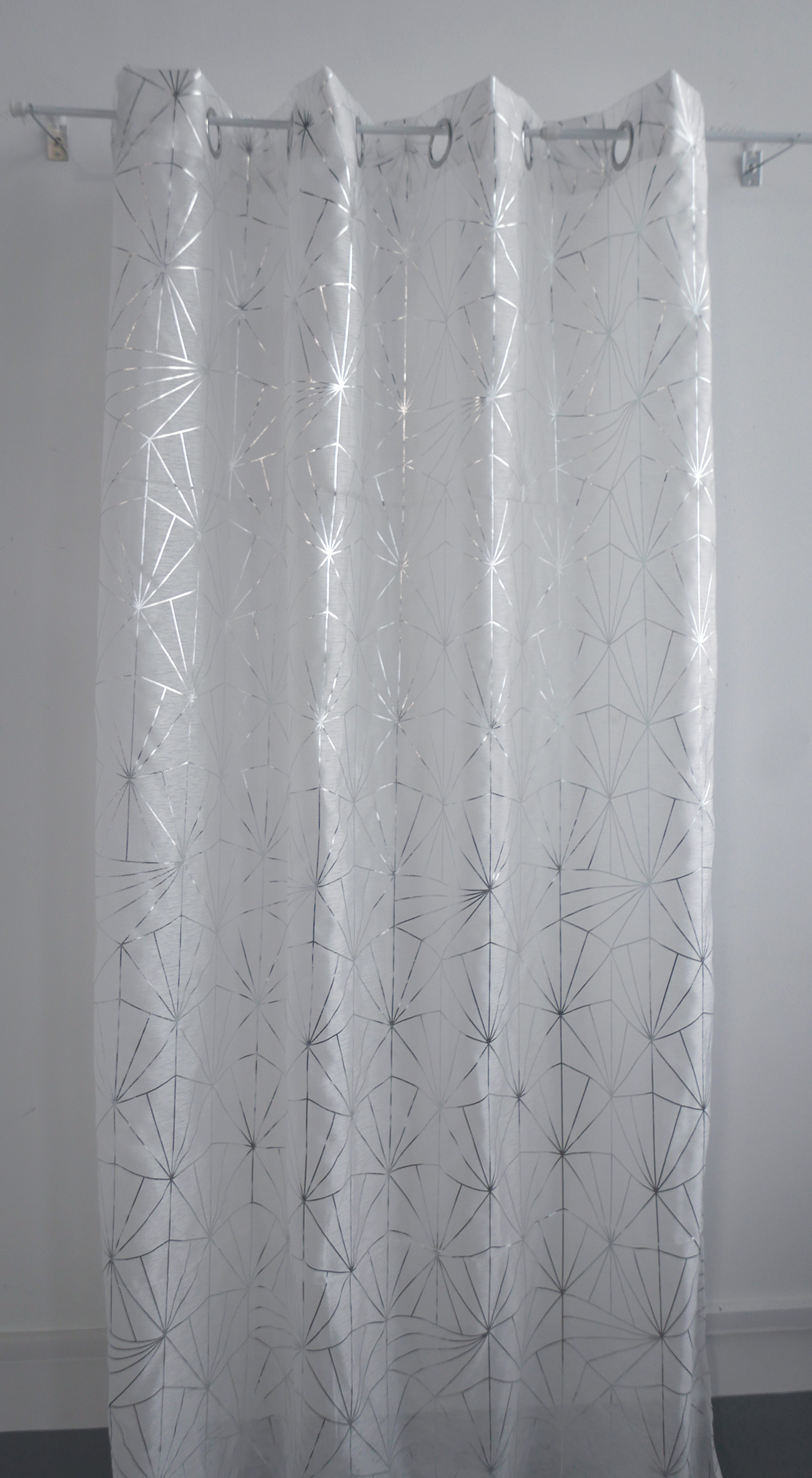 Geography silver foil doris window screen factory