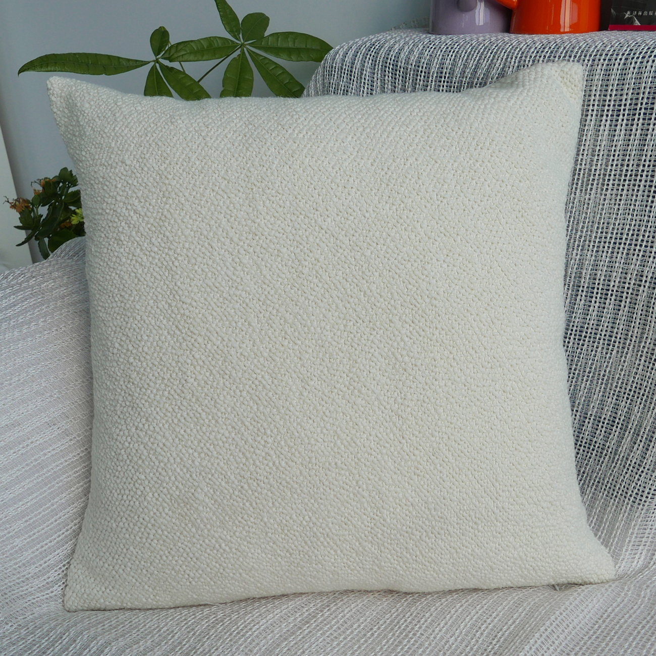 2023 best-selling pillows in pure white color manufacture