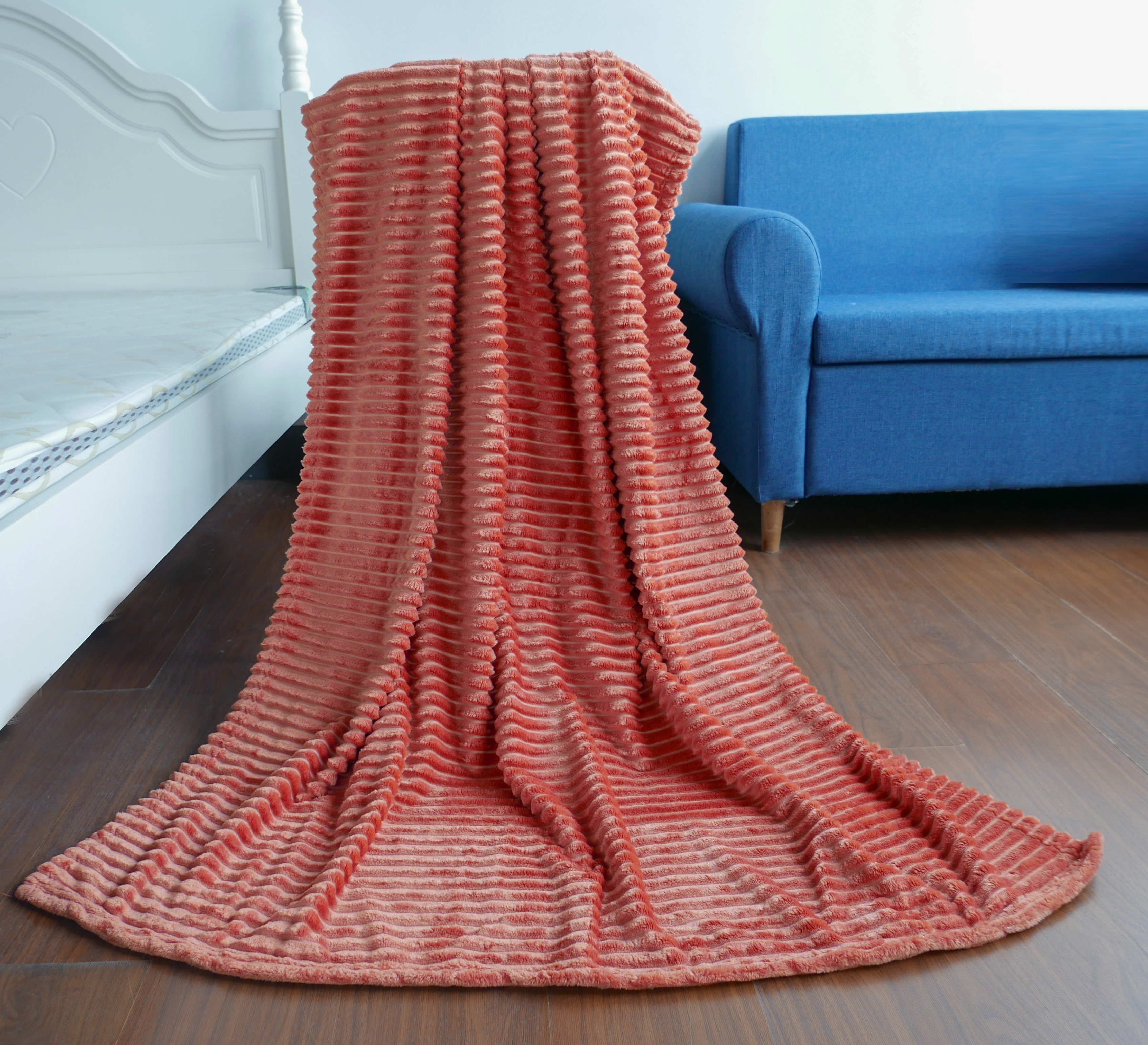 Flannel blanket details