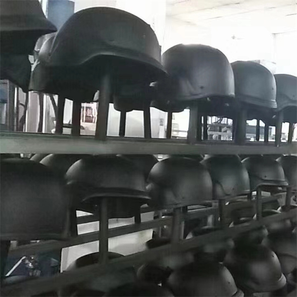 Bleib sicher mit dem Taktischen Helm
