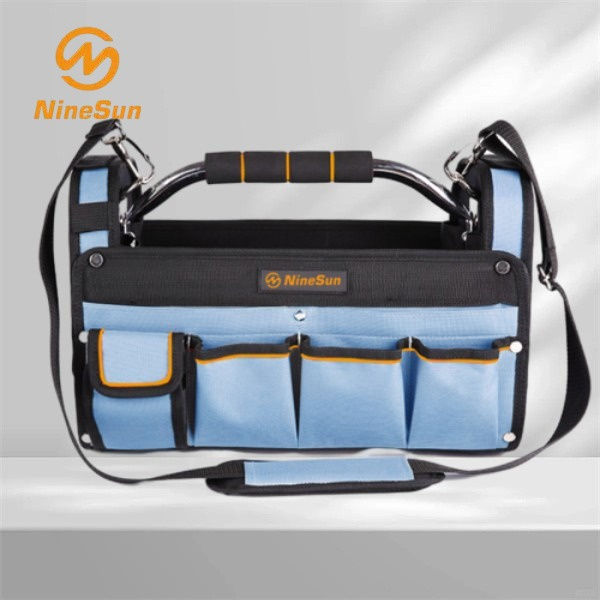 Top 5 tools to have in your carpenter tool bag