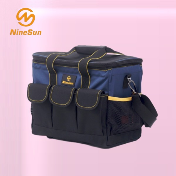 Heavy-duty protection for your tools in a big tool bag