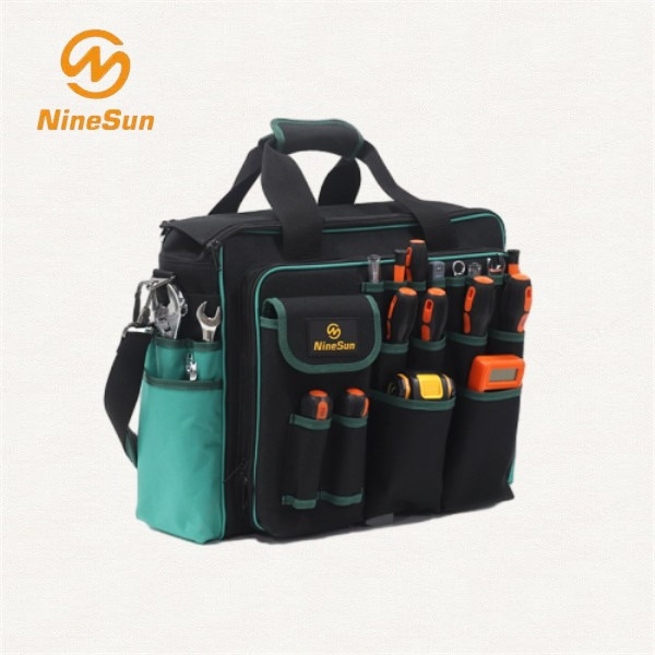 Emportez vos outils électriques avec vous grâce à un pratique sac à outils conçu pour la durabilité et la fonctionnalité.
