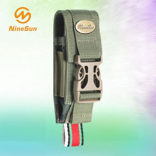 Upgrade your EDC with a versatile multi tool sheath