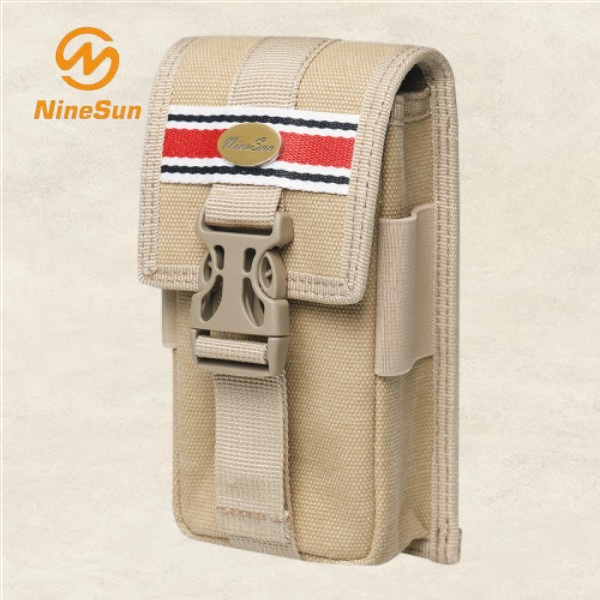 Protect your tools with this rugged pouch that will keep them safe and secure.