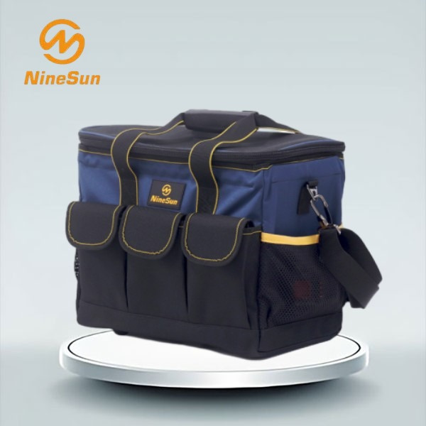 A must-have for any handyman or DIY enthusiast - the tool storage bag