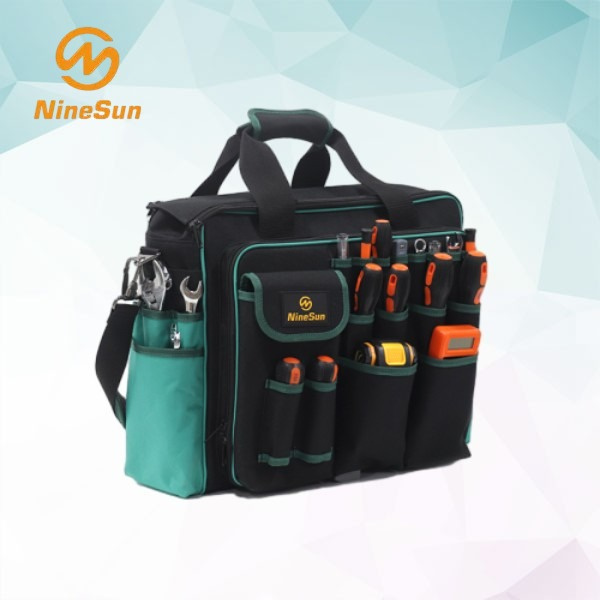 The ultimate tool bag for professional mechanics on the g