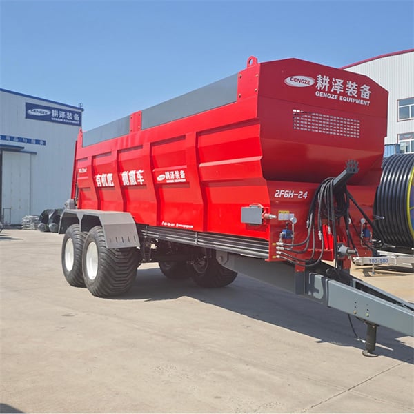 The Benefits of a Fertilizer Spreader for Tractor Use
