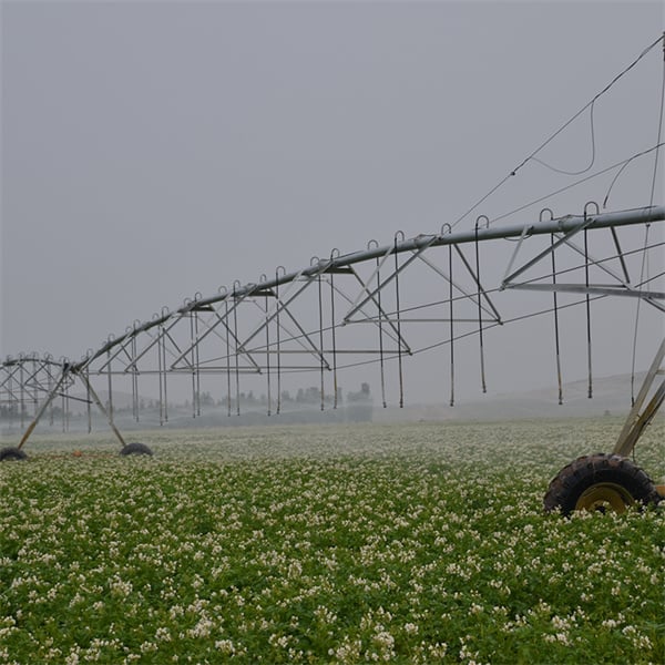 Maximizing water efficiency with Valley center pivot technology