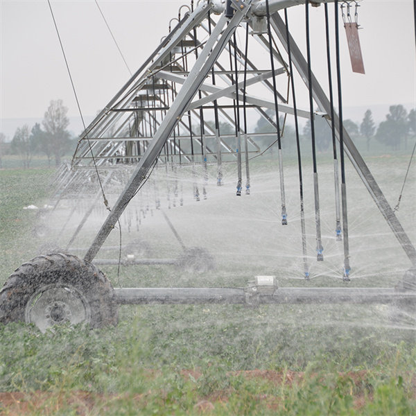 The Technology Behind Center Pivot Sprinkler Systems