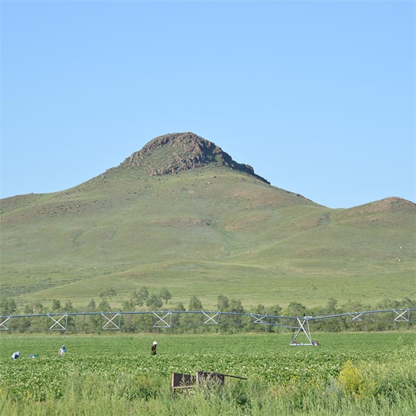 The Role of Center Pivot Irrigation Equipment in Modern Farming Practices
